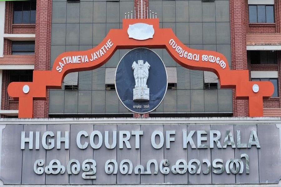 Post-mortem should be conducted at night too : High Court of Kerala