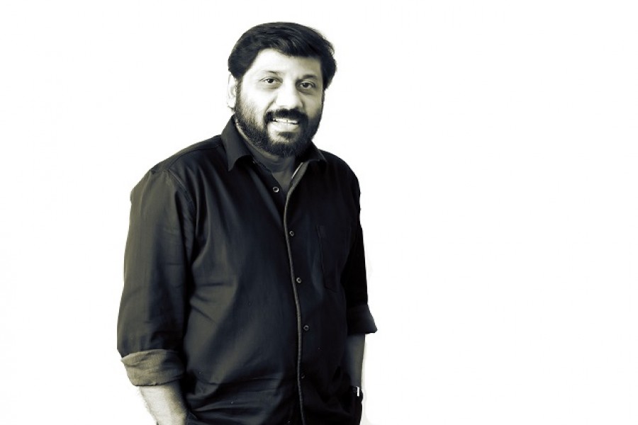 Malayalam's hit maker Siddique had a tearful journey from  his hometown.