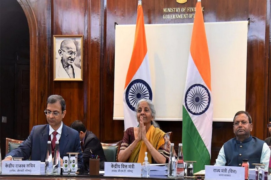 GST Council Meet : Decriminalising of 3 offences recommended ; No new tax hike 