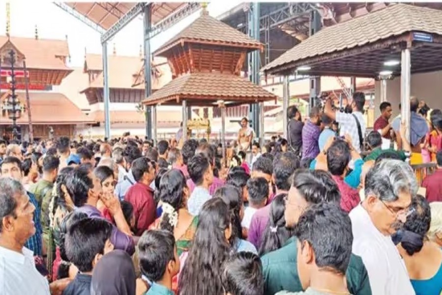 Wedding Ceremony at Guruvayur Temple in Chingam Month 