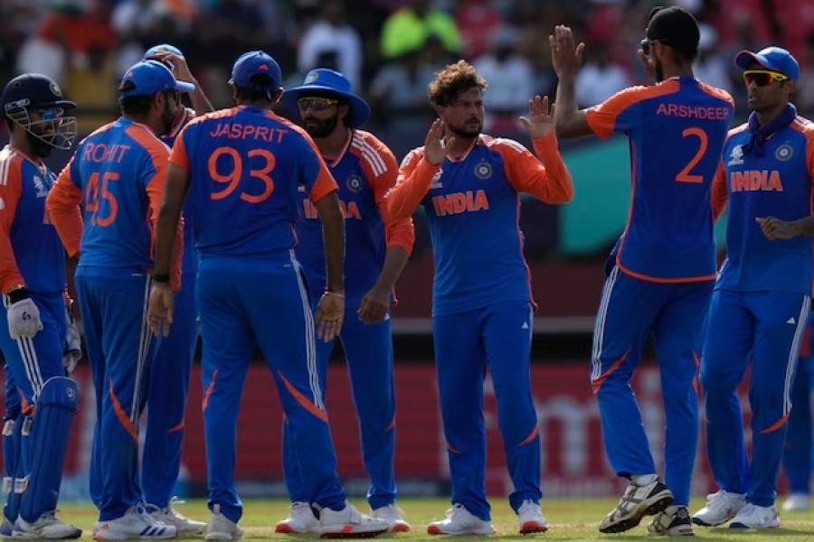 India in to Twenty20 World Cup final