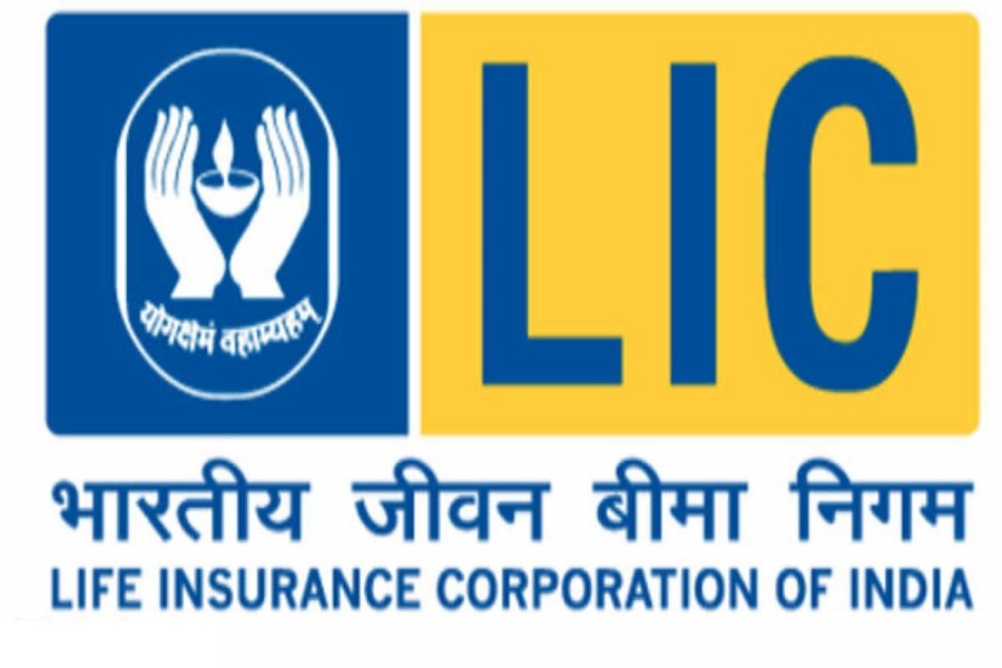LIC's net profit zooms to Rs 1,437 crore in H1FY22