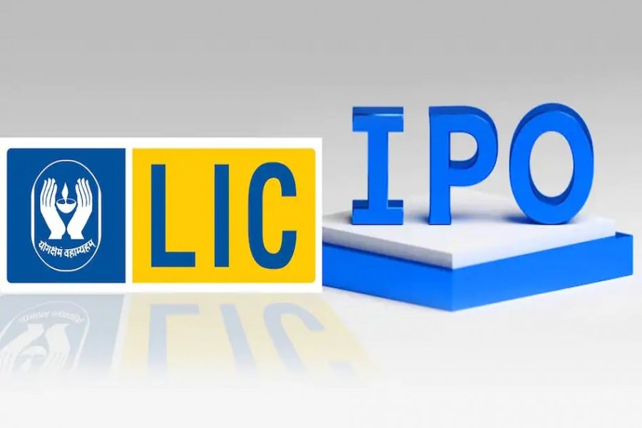 LIC IPO: Firm sets issue price at Rs 949