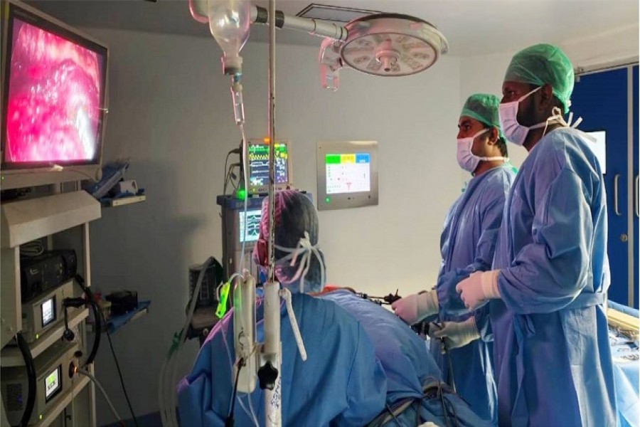 Thyroid tumor removed through rare surgery
